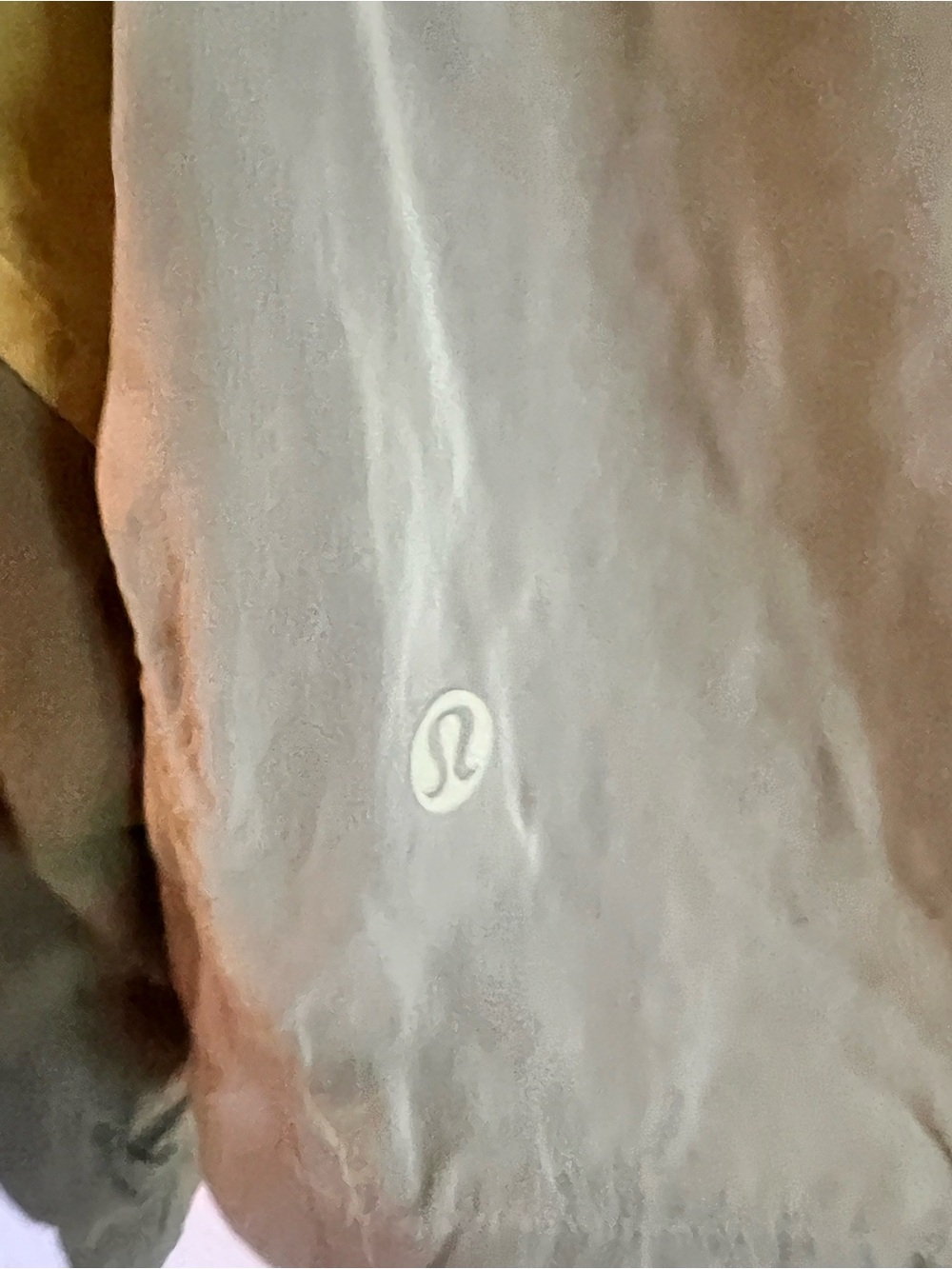 Lululemon lightweight hooded windbreaker jacket size 6 - Picture 7 of 9
